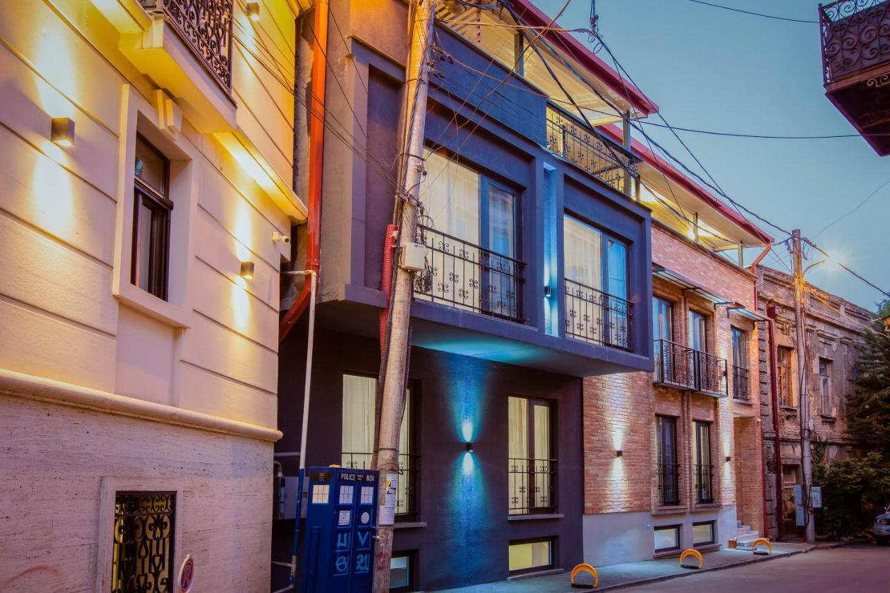 Central Gate Hotel In Heart Of ティビリシ エクステリア 写真